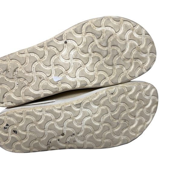 Birkenstock women’s Beige Sneakers size 9 - Picture 6 of 7